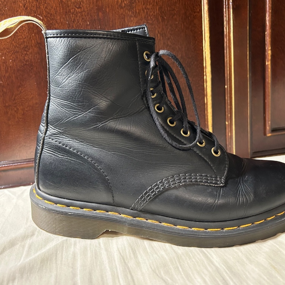 Mens Dr Martens Vegan 14045 Felix Lace up Mens 10 Wmns 11Eye Ankle Boots Classic - Picture 3 of 7